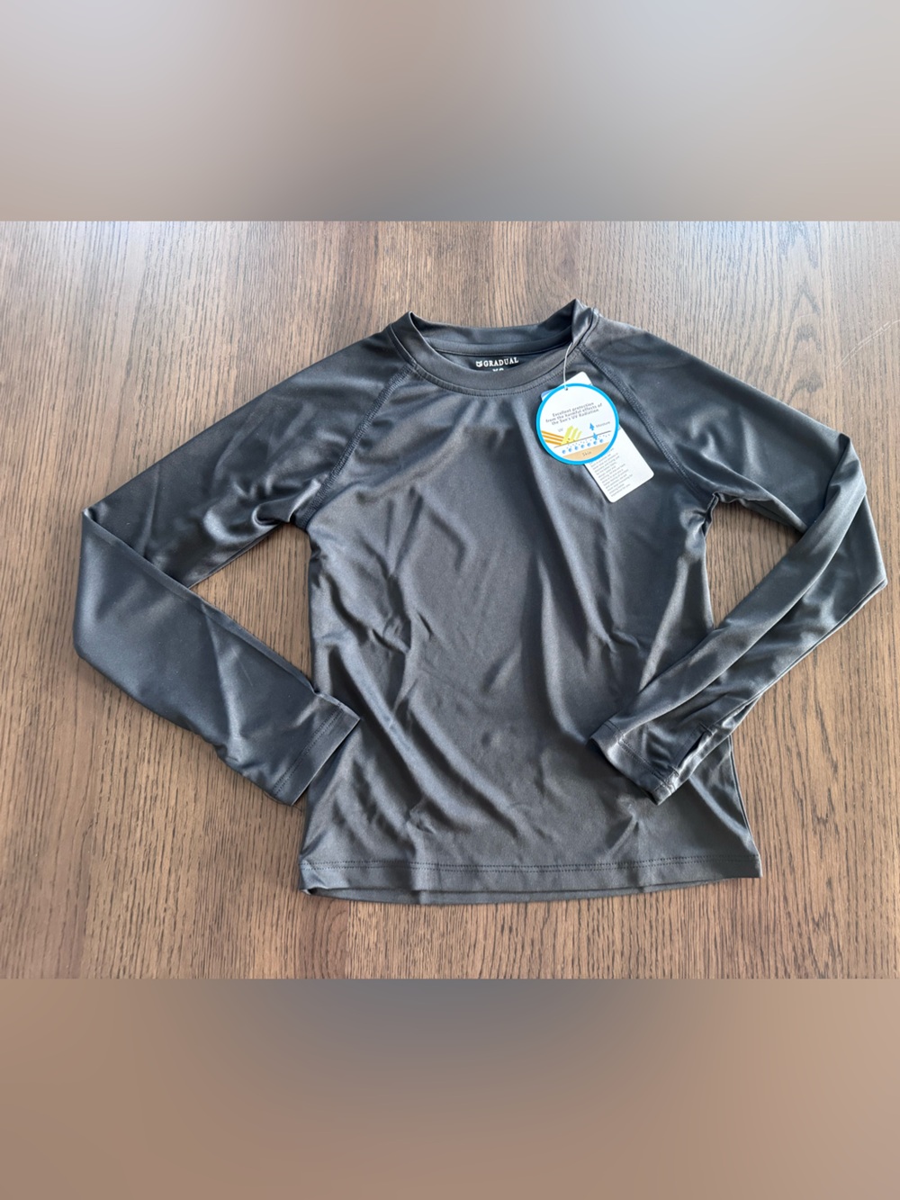 NWT Gradual Boys XS Black Long Sleeve Swim Rash Guard